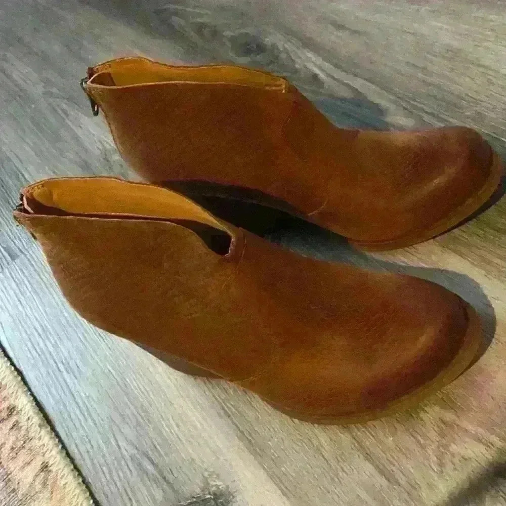 Korks booties - Picture 2 of 6